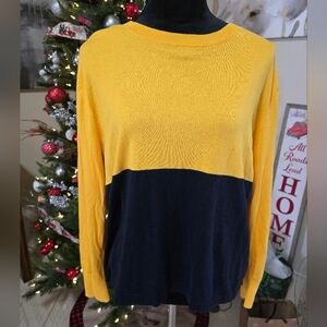 Michael Kors Gold/Black Sweater